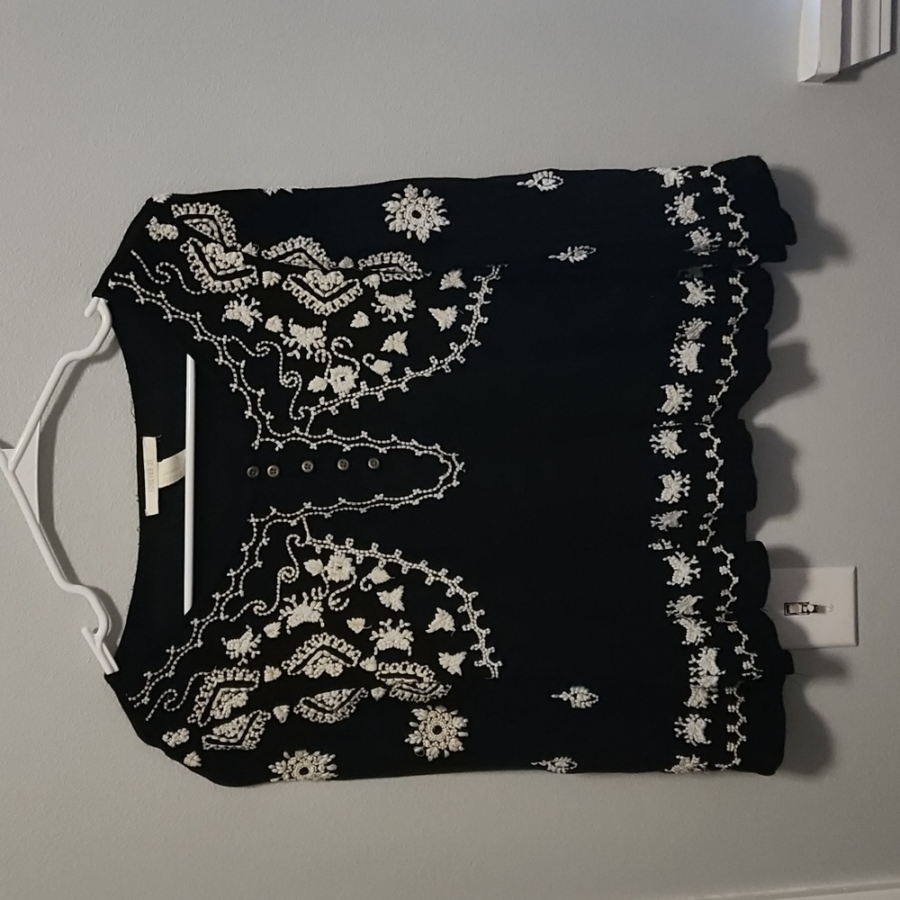Forever 21 Black Lace Top